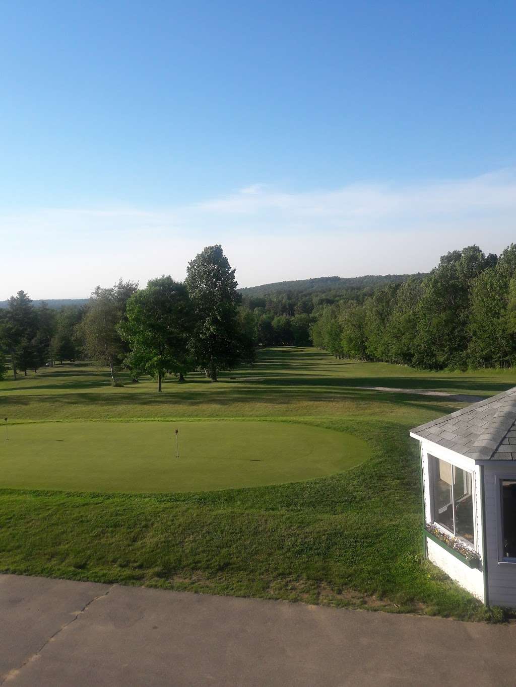 Apple Hill Golf Course | 69 E Rd, East Kingston, NH 03827, USA | Phone: (603) 642-4414