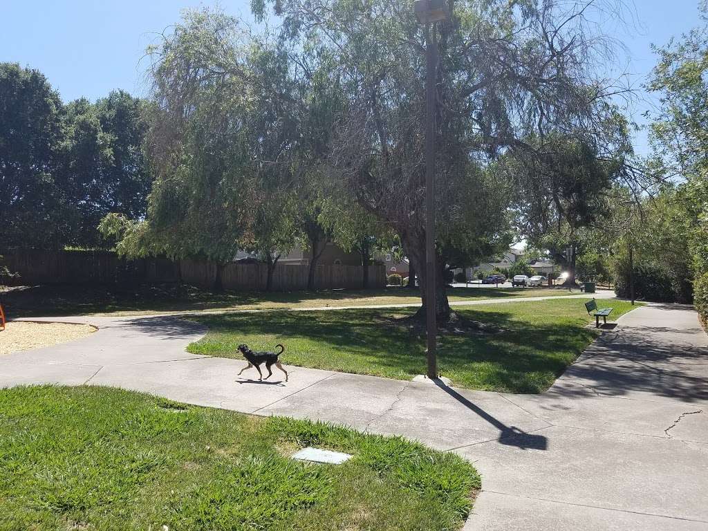 Louis Francis Park | Pinole, CA 94564, USA