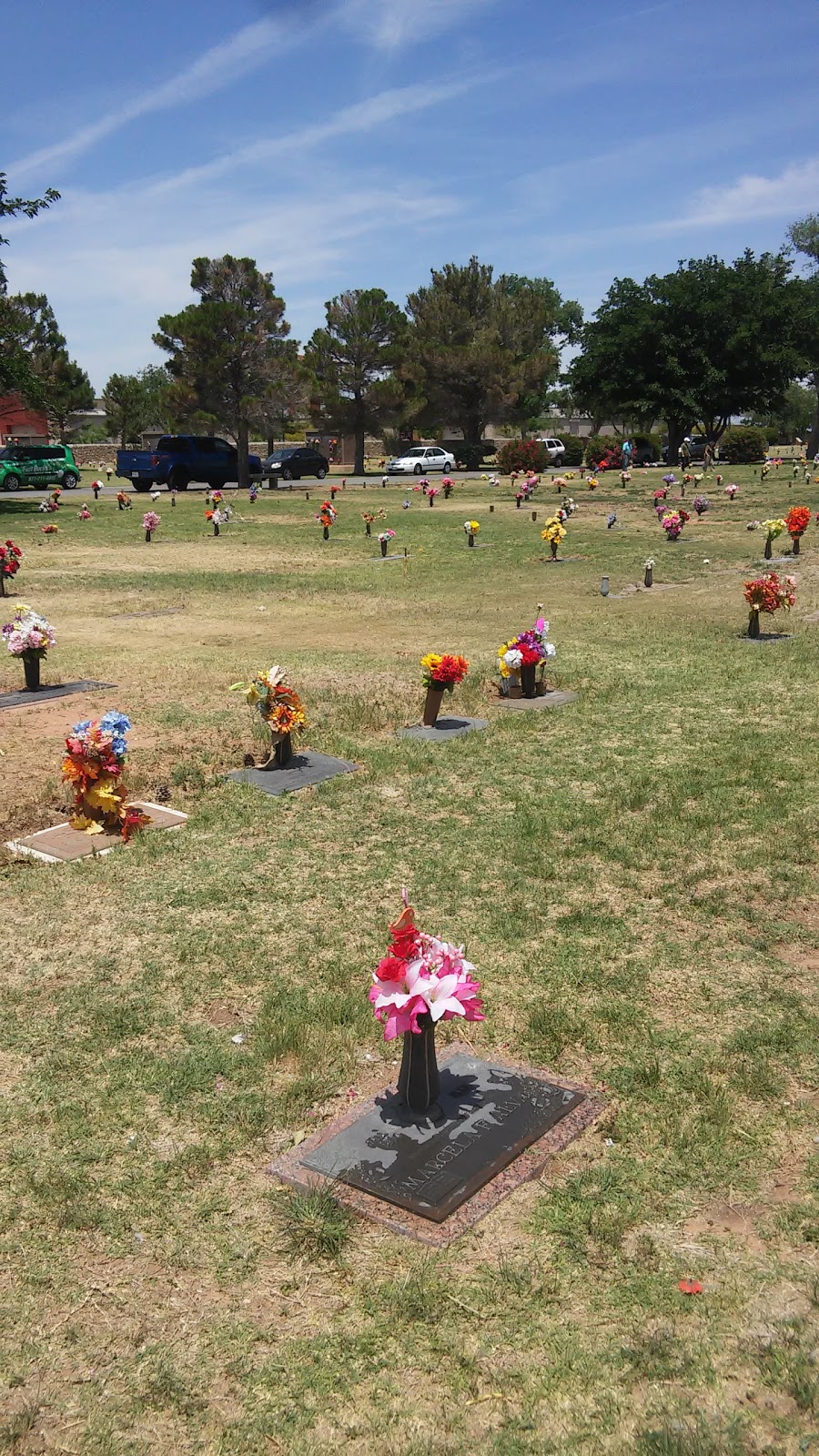 Evergreen East Funeral Home & Cremations | 12400 Montana Ave, El Paso, TX 79938, USA | Phone: (915) 855-4007