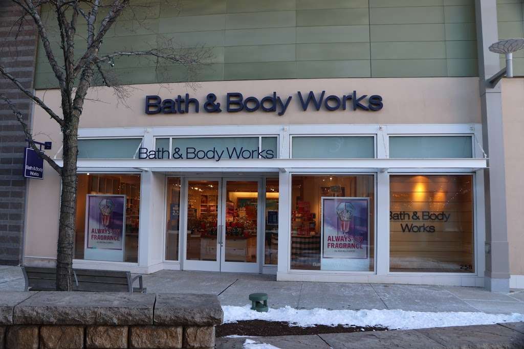 Bath & Body Works | ONE Patriot Pl, Foxborough, MA 02035, USA | Phone: (508) 698-7928