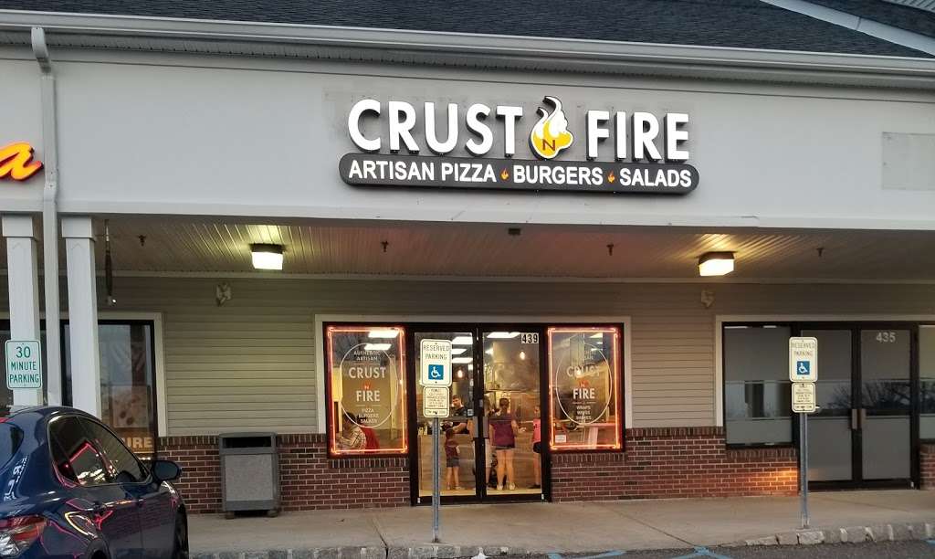 Crust N Fire | 439 Larchmont Blvd, Mt Laurel, NJ 08054, USA | Phone: (856) 638-5744