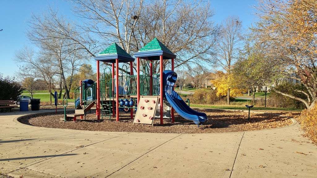 Winding Creek Park | 144 W Bailey Rd, Naperville, IL 60565, USA | Phone: (630) 848-5000