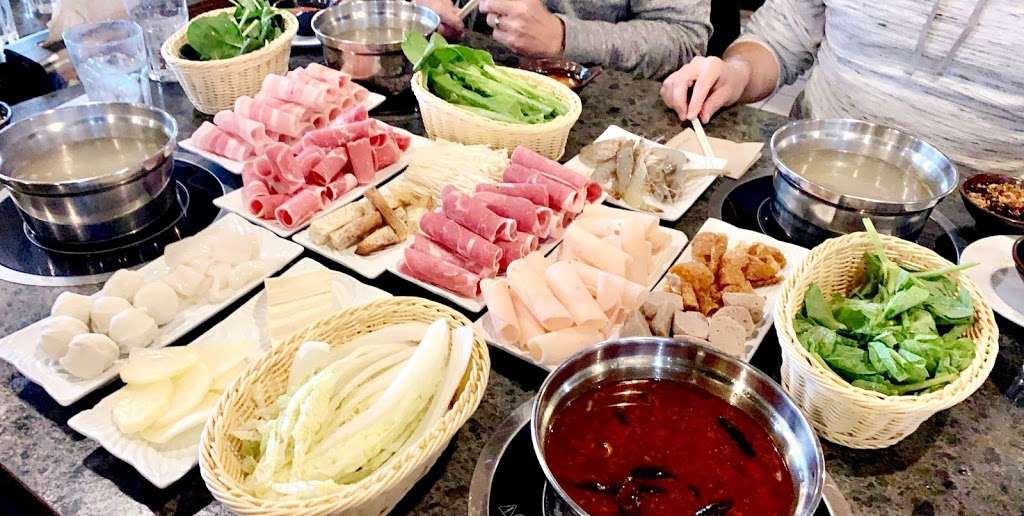 Aki Asian Hotpot Restaurant | 12303 E Mississippi Ave #125, Aurora, CO 80012 | Phone: (720) 638-3193