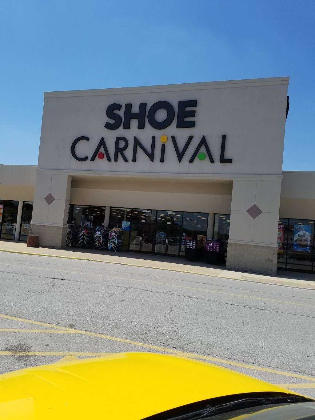 shoe carnival on 95th and western