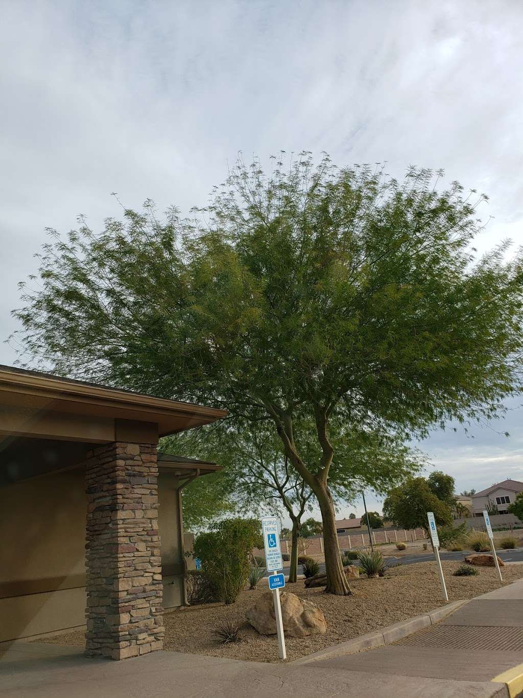 Kingdom Hall Of Jehovah S Witnesses 6575 S 43rd Ave Phoenix Az 85041 Usa