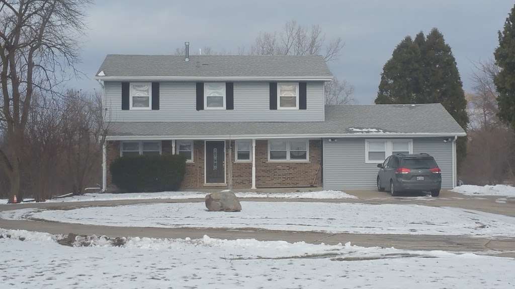 Chabad Jewish Center | 17684 W Gages Lake Rd, Grayslake, IL 60030, USA | Phone: (847) 782-1800