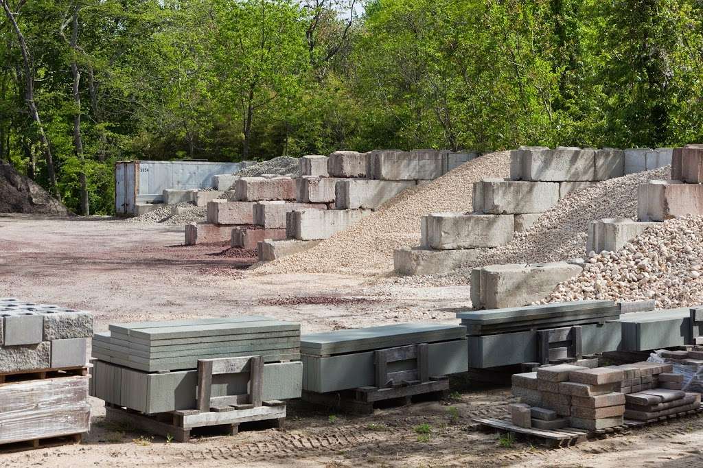 Rt 9 Hardscape & Landscape Supply Yard | 1099 U.S. 9, Howell, NJ 07731 | Phone: (732) 845-3409