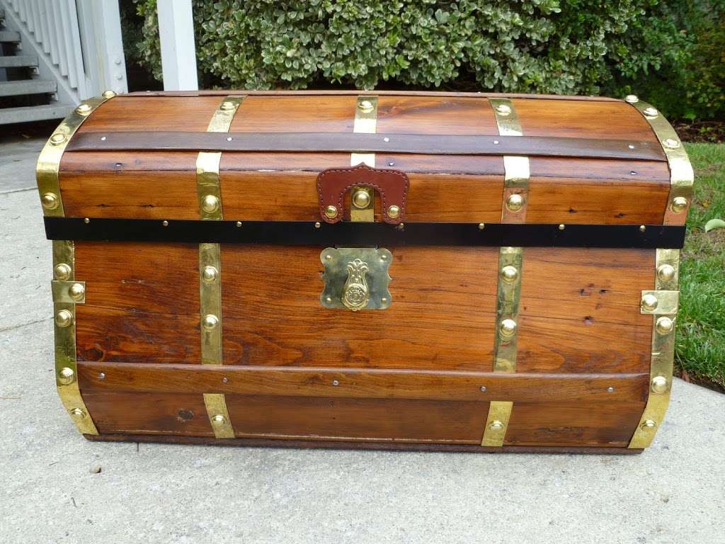 HMS Antique Trunks | 1881 Lakebird Dr, San Jose, CA 95124, USA | Phone: (408) 691-4264