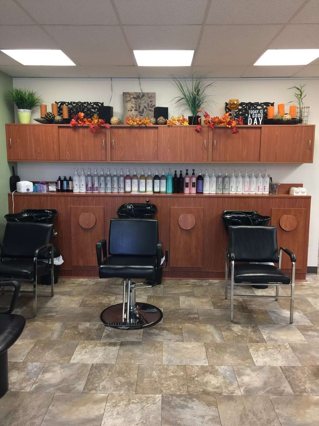 Styles Unlimited Salon & Spa | 22 Mainland Rd, Harleysville, PA 19438, USA | Phone: (215) 513-1010