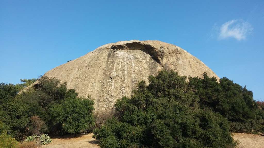 The Eagle Rock Canyon Trail - trail head | 5499 Eagle Rock View Dr, Los Angeles, CA 90041 | Phone: (323) 452-3720