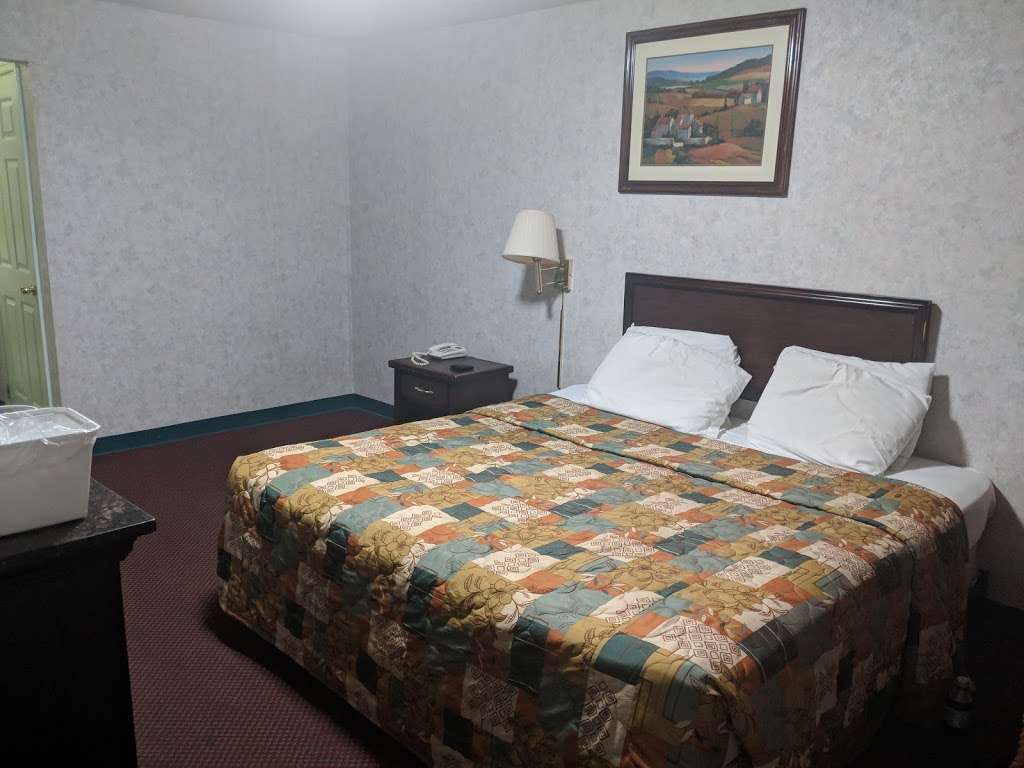 Passport Inn & Suites | 254 E White Horse Pike, Galloway, NJ 08205, USA | Phone: (609) 652-8600