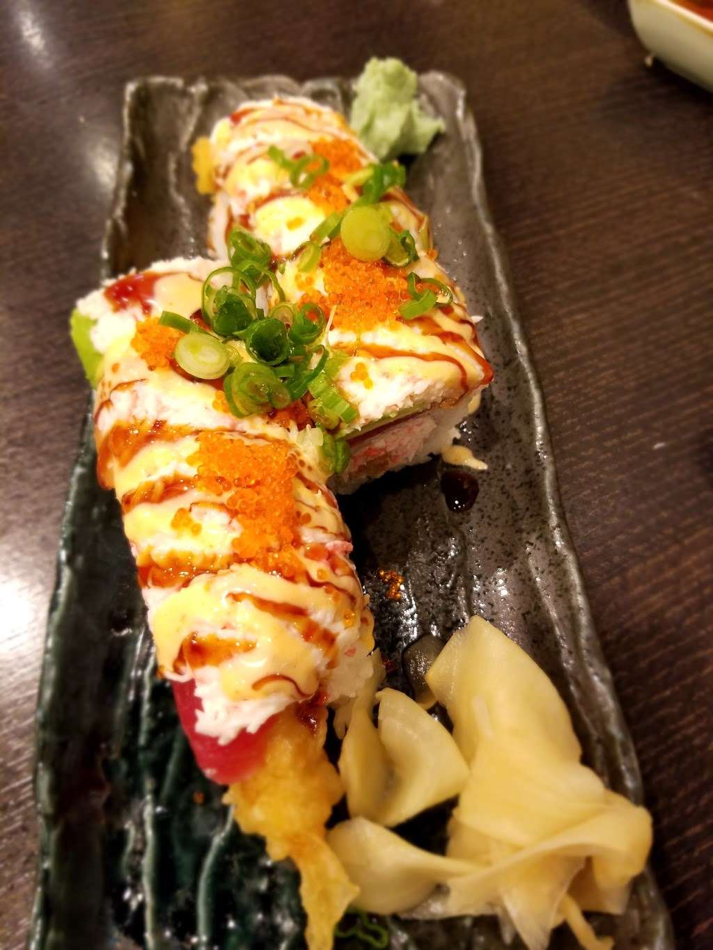 Ayame Sushi | 2046 Nut Tree Rd #A, Vacaville, CA 95687, USA | Phone: (707) 455-7883