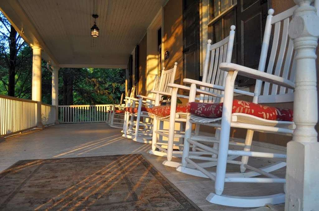 Ash Mill Farm Bed & Breakfast | 5358 Old York Rd, Holicong, PA 18928, USA | Phone: (215) 794-5373