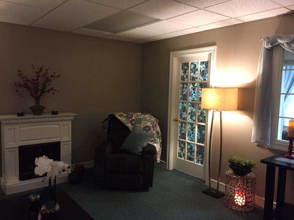 Hypnosis and Healing | 470 Washington St #2, Norwood, MA 02062, USA | Phone: (508) 843-2779