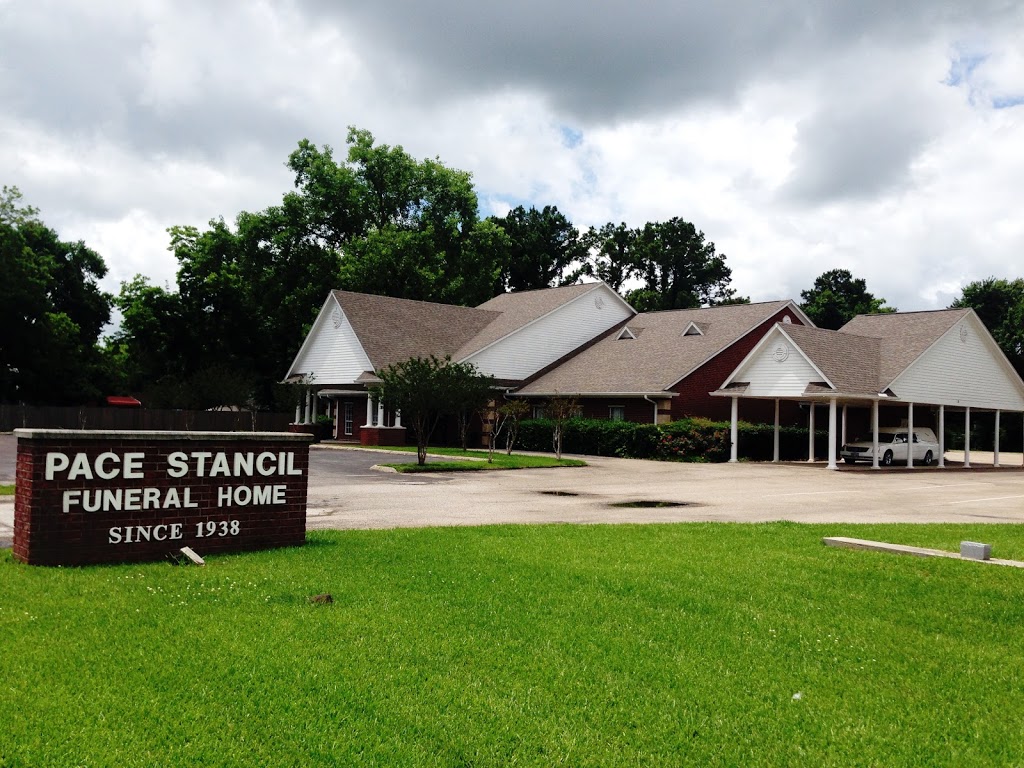 PaceStancil Funeral Home in 1304 N Cleveland St, Dayton, TX 77535, USA