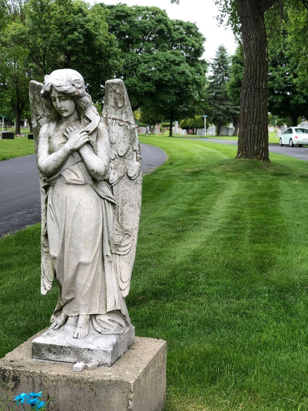 Saint Adalberts Cemetery / Polish Union Cemetery | 3706 R South 13th Street, Milwaukee, WI 53221 | Phone: (414) 483-3663