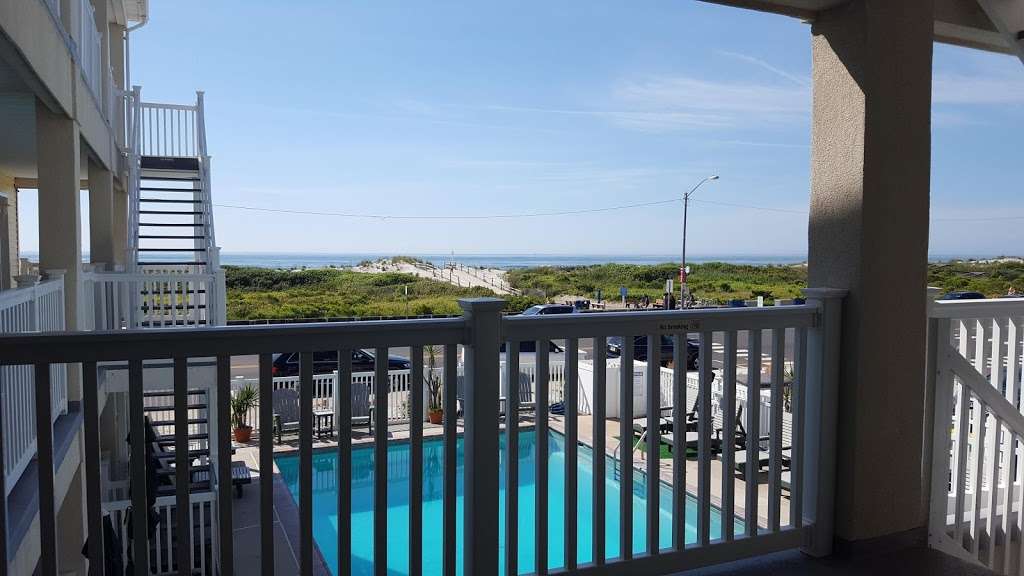 Long Beach Lodge | 539 E 9th Ave, Wildwood, NJ 08260, USA | Phone: (609) 522-1520