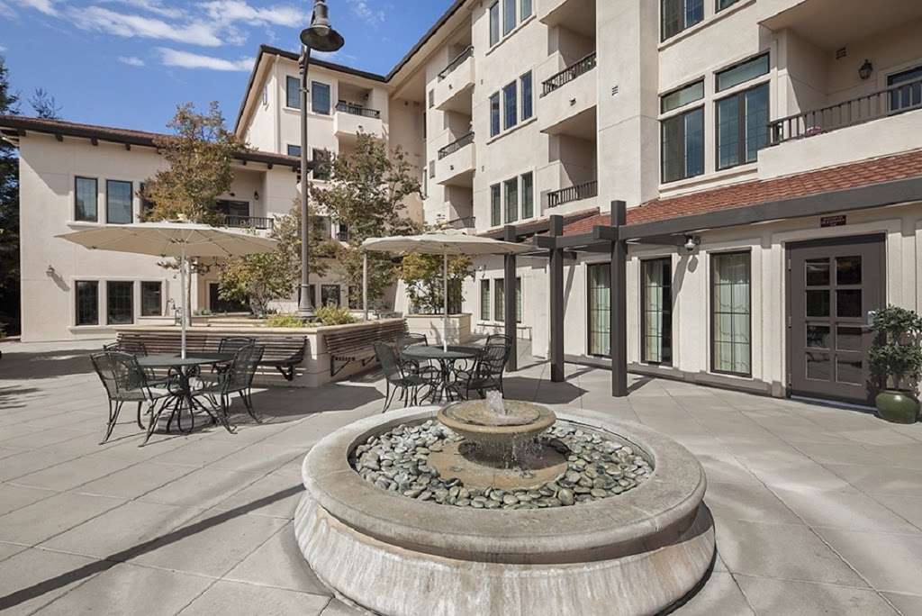 Merrill Gardens at Willow Glen | 1420 Curci Dr, San Jose, CA 95126, USA | Phone: (408) 457-7315