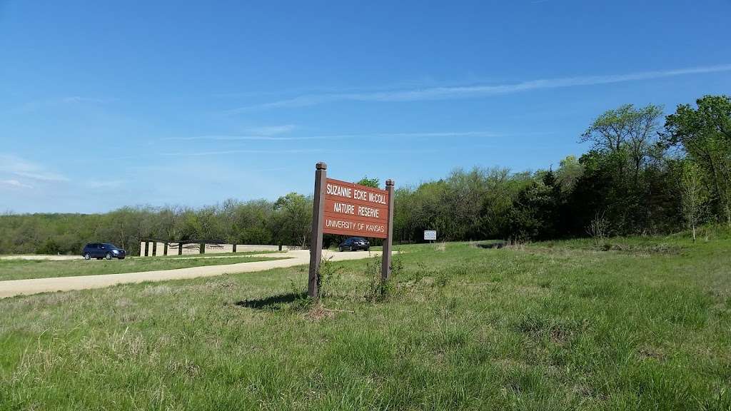 Roth Trailhead | E 1600 Rd, Lawrence, KS 66044