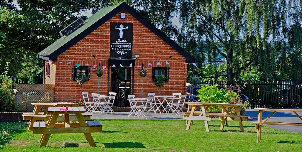 The Old Courthouse Café | Recreation Grounds, Manor Cl, Barnet EN5 4BE, UK | Phone: 07506 764685