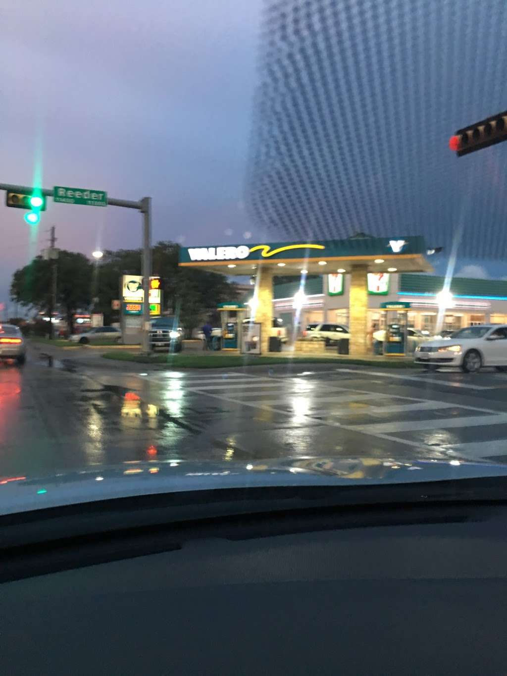 Valero | Dallas, TX 75229, USA