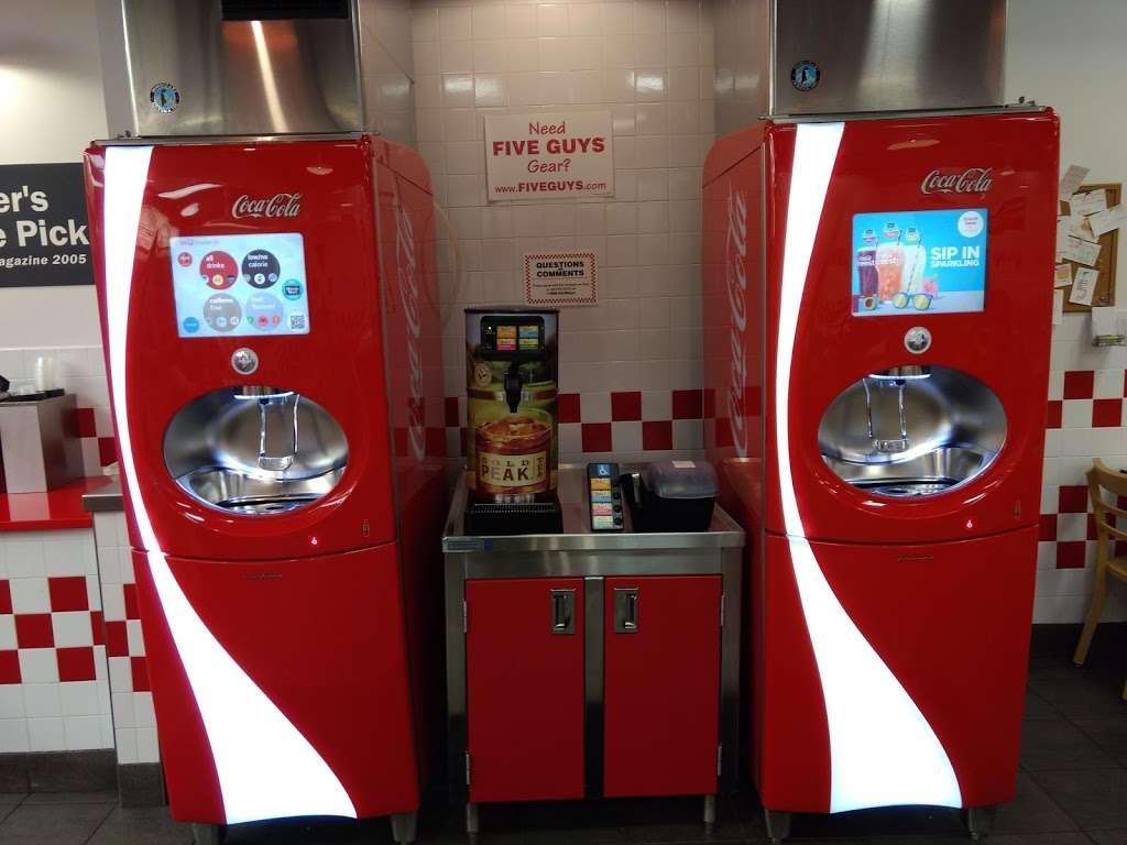 Five Guys | 6441 Lee Hwy, Warrenton, VA 20187, USA | Phone: (540) 878-2065