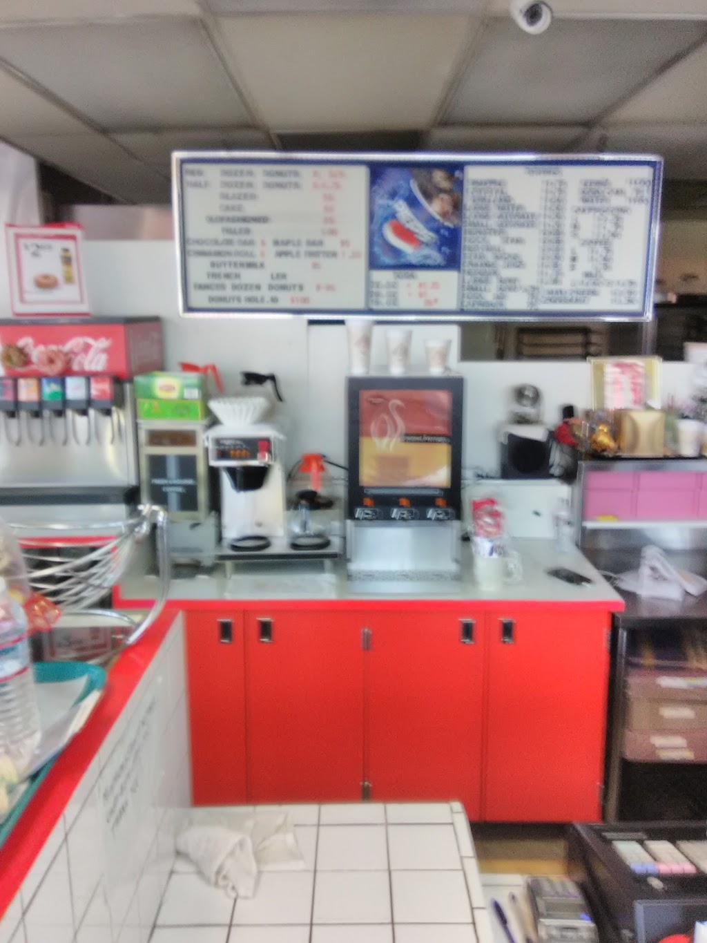 Supreme Donuts | 1595 N Palm Ave, Fresno, CA 93728, USA | Phone: (559) 233-3200