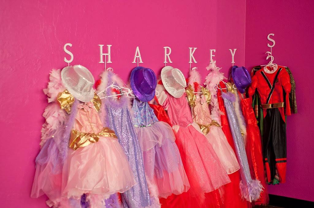 Sharkeys Cuts for Kids | 10700 S Pennsylvania Ave Ste 22, Oklahoma City, OK 73170, USA | Phone: (405) 692-2887