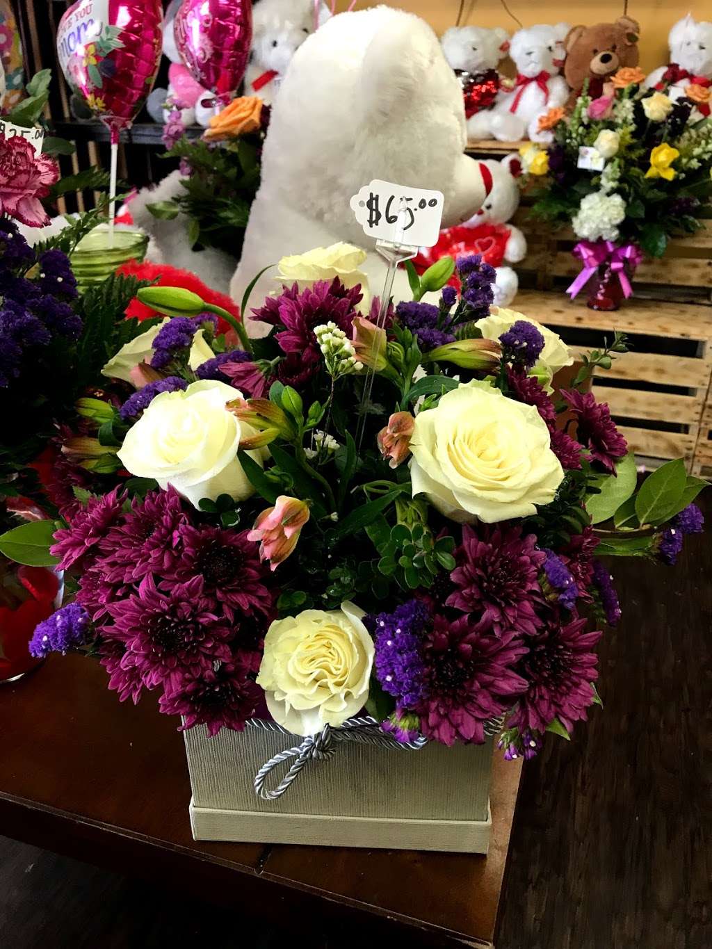 Jimmys Flower Arrangements | 722 E South St, Long Beach, CA 90805 | Phone: (562) 612-0901