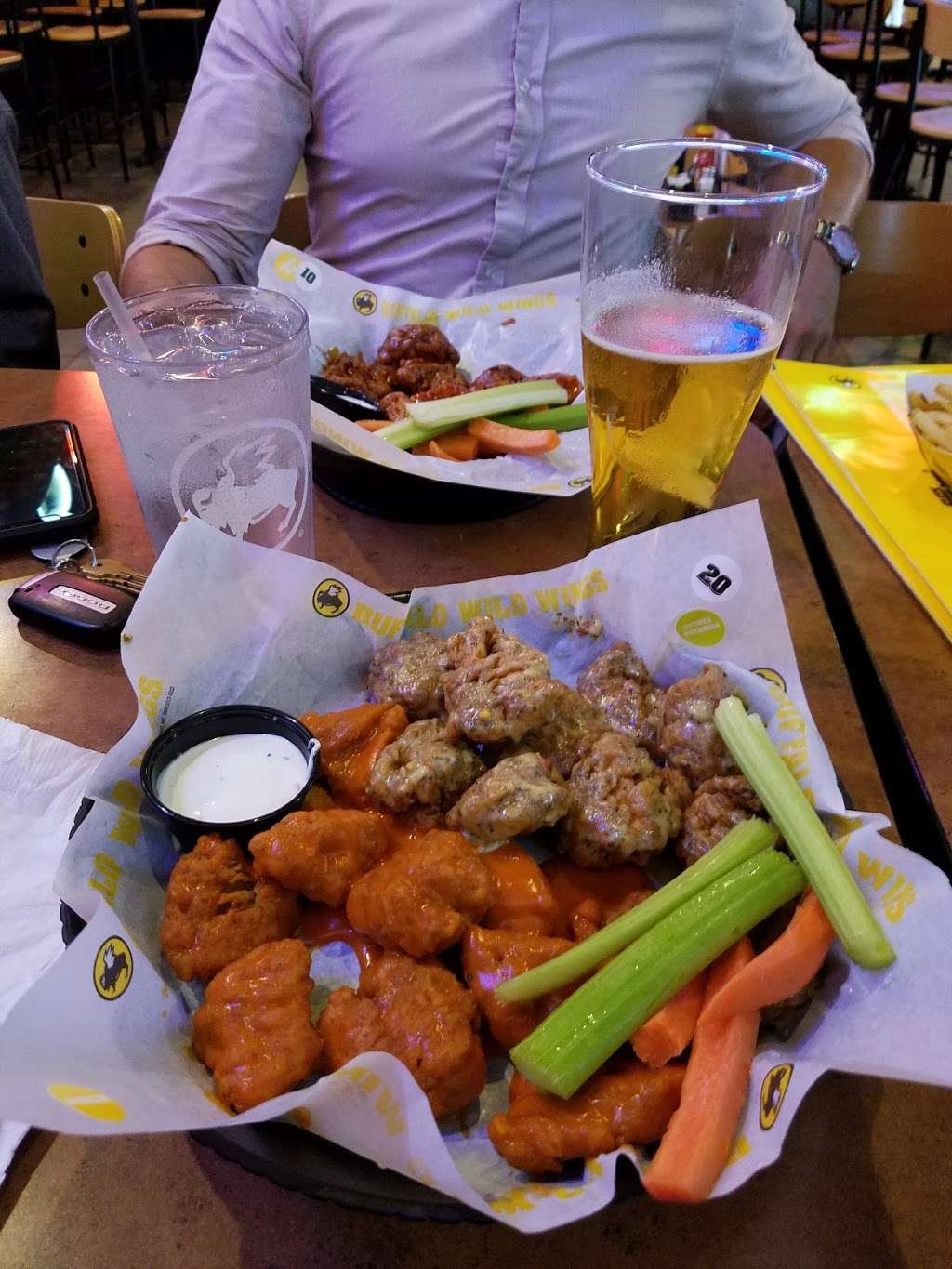 Buffalo Wild Wings | 2 Rte 37 W Unit C-4, Toms River, NJ 08753, USA | Phone: (848) 224-4107