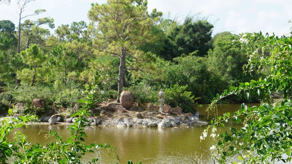 Morikami Museum and Japanese Gardens | 4000 Morikami Park Rd, Delray Beach, FL 33446, USA | Phone: (561) 495-0233