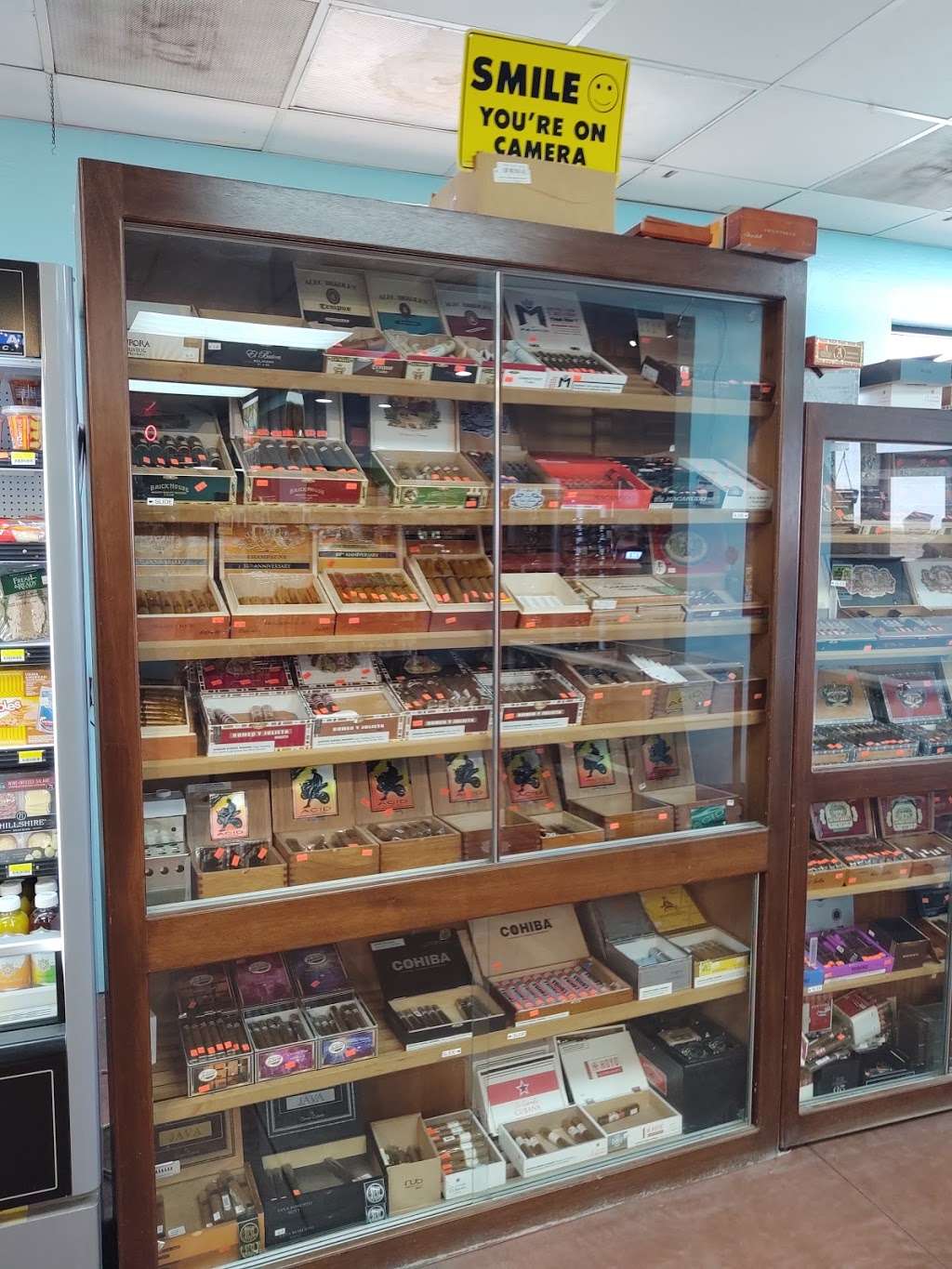 Akimel Smoke Shop | 4231 W Riggs Rd, Sun Lakes, AZ 85248, USA | Phone: (520) 796-2171