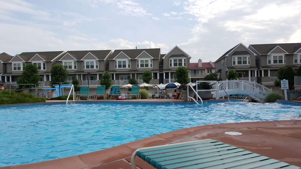 Seapointe Village Centre Court Condos | 9907 Seapointe Blvd, Wildwood, NJ 08260, USA | Phone: (609) 729-7100