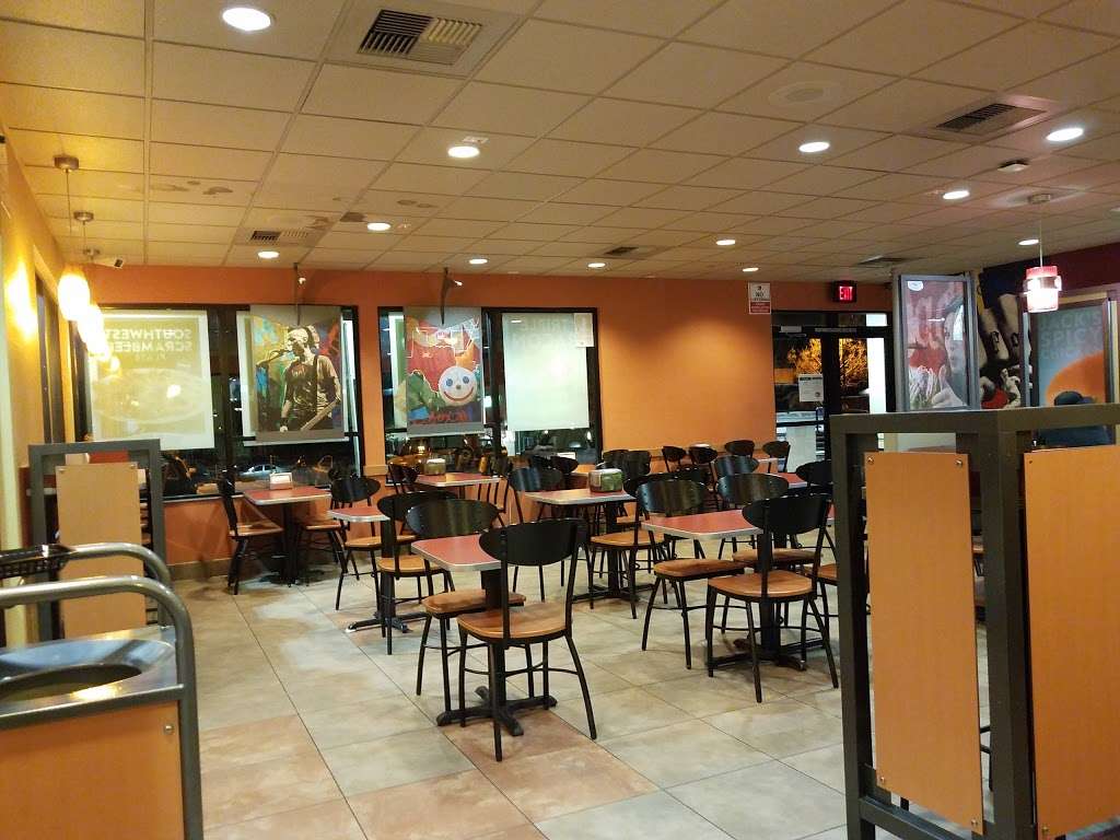 Jack in the Box | 21960 Bundy Canyon Rd, Wildomar, CA 92595, USA | Phone: (951) 245-7970