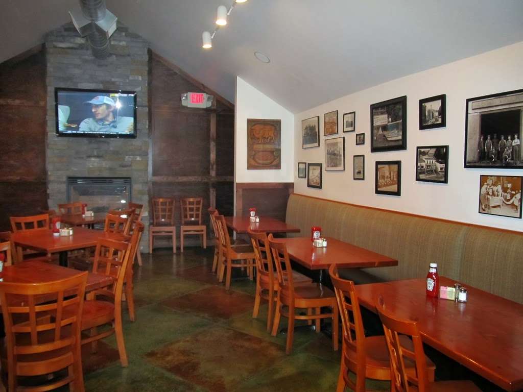 The Ugly Mutt | 562 Lincoln St, Oxford, PA 19363 | Phone: (610) 998-9000