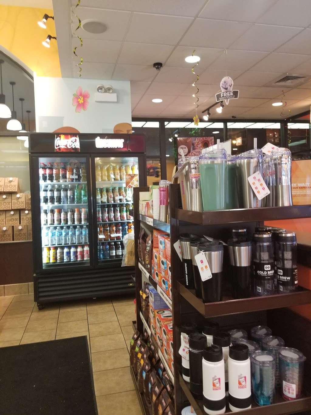 Dunkin Donuts | 3401 W Peterson Ave, Chicago, IL 60659, USA | Phone: (773) 267-6777