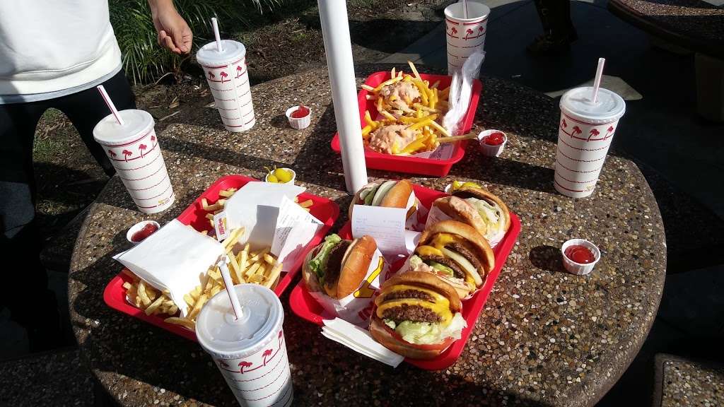 In-N-Out Burger | 9032 Trask Ave, Garden Grove, CA 92844 | Phone: (800) 786-1000