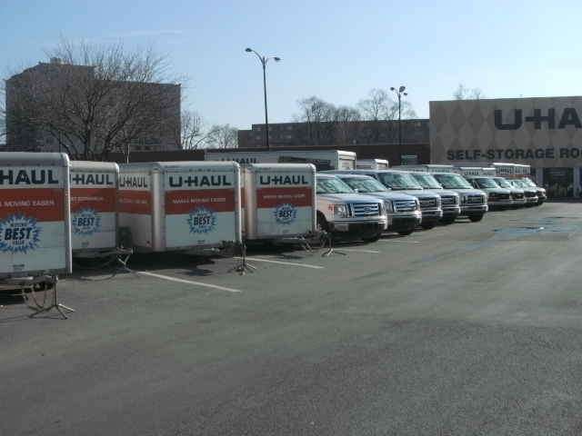 U-Haul Moving & Storage of Hyattsville | 2421 Chillum Rd, Avondale, MD 20782, USA | Phone: (301) 403-1521