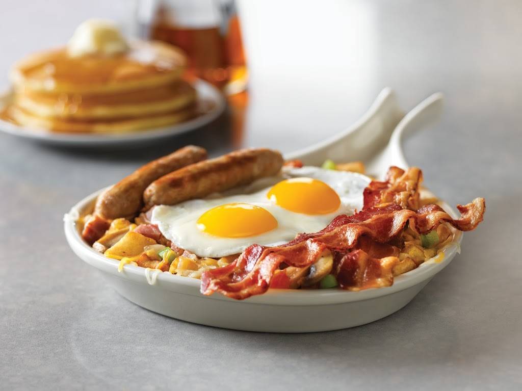 Village Inn | 5425 L St, Omaha, NE 68117, USA | Phone: (402) 734-5700