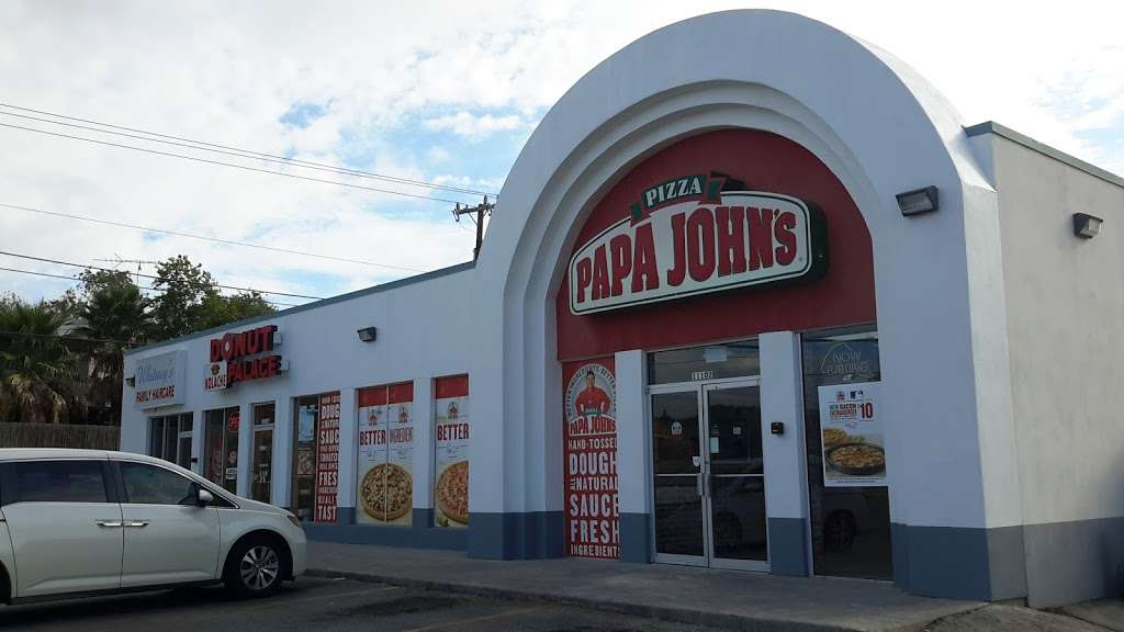 Papa Johns Pizza | 11102 Toepperwein Rd, San Antonio, TX 78233, USA | Phone: (210) 656-7272