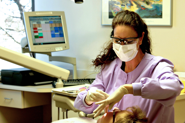 Colliver Dental Group | 2090 Old Farm Dr # B, Frederick, MD 21702, USA | Phone: (301) 662-5914