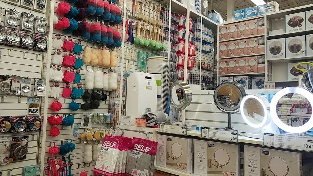 Bed Bath & Beyond | 1950 E Greyhound Pass, Carmel, IN 46033, USA | Phone: (317) 574-0300