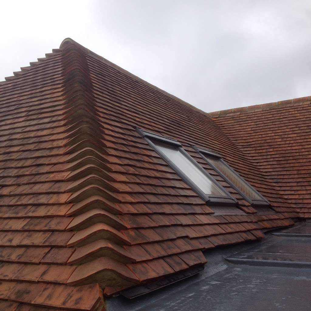 Tonbridge roofing and leadwork contractors | 13 Rother Rd, Tonbridge TN10 3JH, UK | Phone: 07904 190700