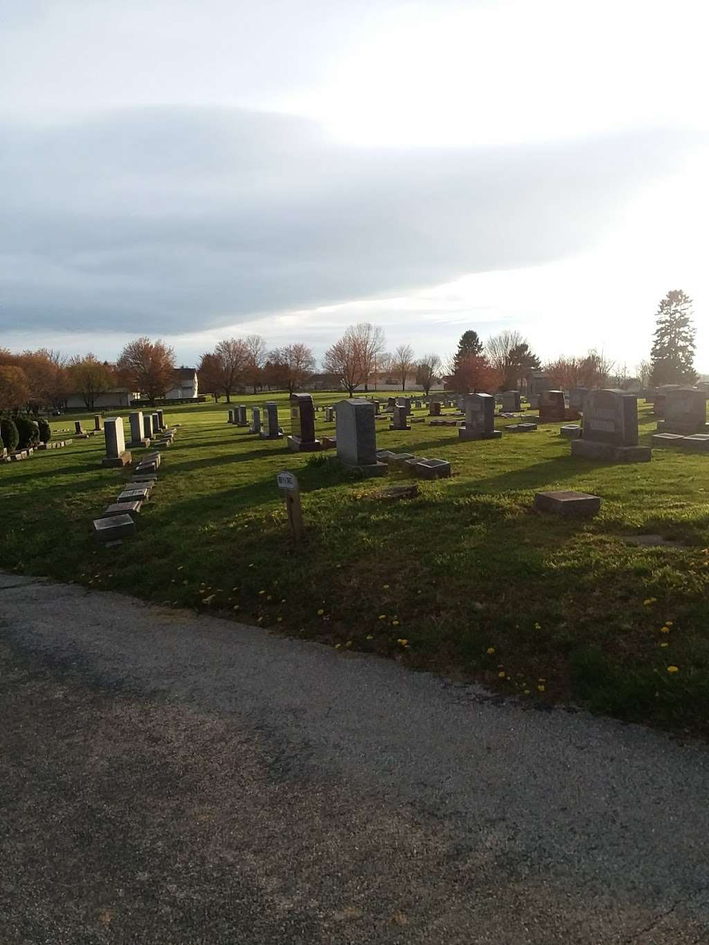 Mt Olivet Cemetery | 725 Baltimore St, Hanover, PA 17331 | Phone: (717) 637-5294