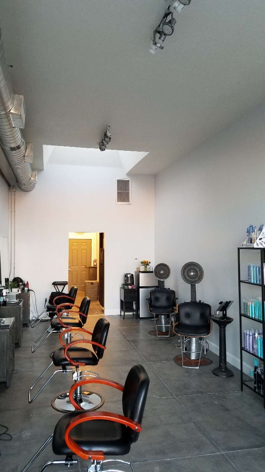 Scissors Paper Rock Salon | 1359 N Hill St, Pasadena, CA 91104, USA | Phone: (626) 791-5354