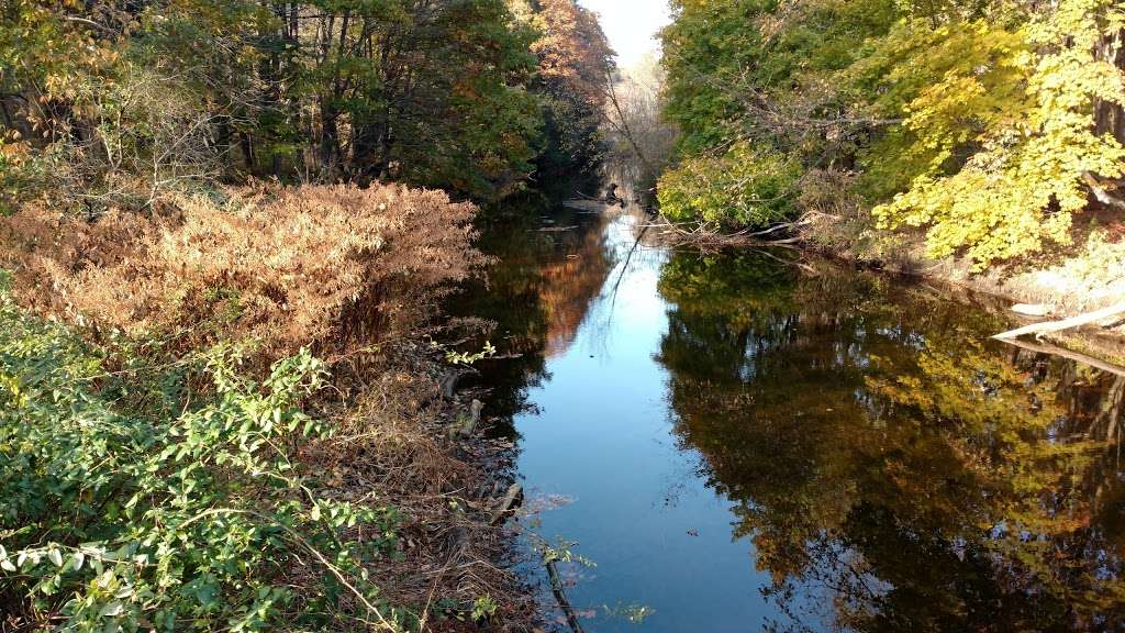 Rocky Glen State Park Parking | 29 Dayton St, Sandy Hook, CT 06482