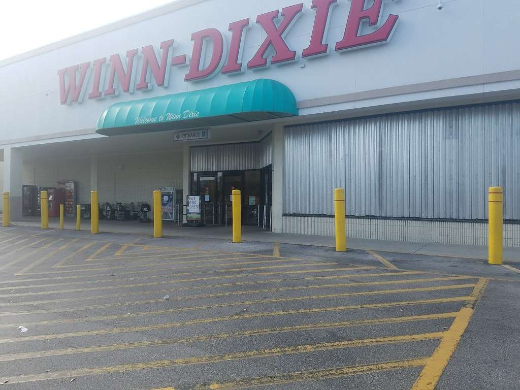 Winn-Dixie | 1860 FL-60 East, Lake Wales, FL 33853, USA | Phone: (863) 676-1223