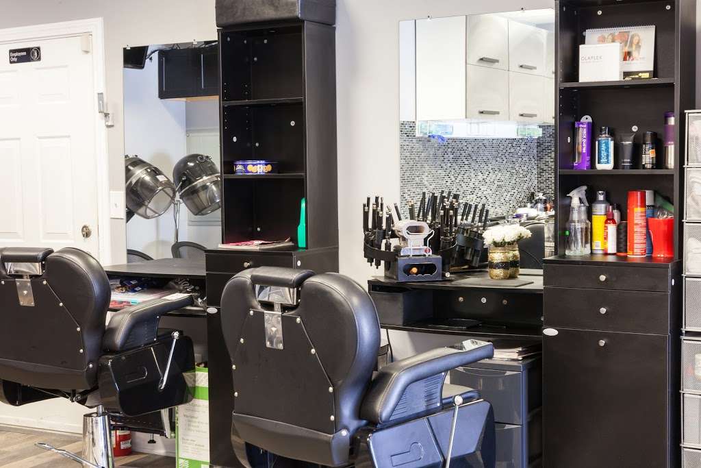 Styllistik, "Specializing In All Hair Care" | 1831 Dorchester Ave, Boston, MA 02124, USA | Phone: (617) 533-8961