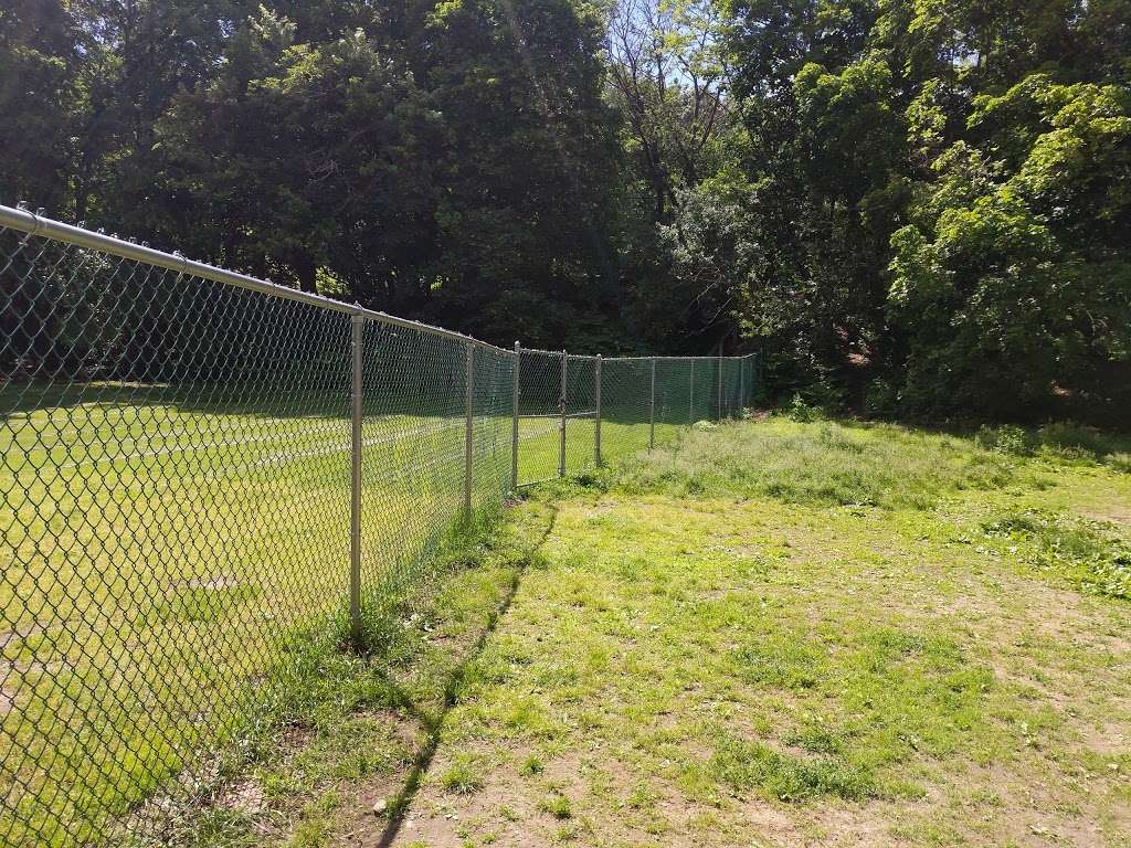 Elizabeth Place Dog Park | 300 S Broadway, Nyack, NY 10960