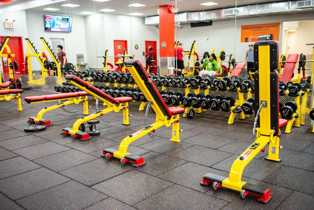 Retro Fitness | 92-77 Queens Blvd, Rego Park, NY 11374, USA | Phone: (347) 670-1932